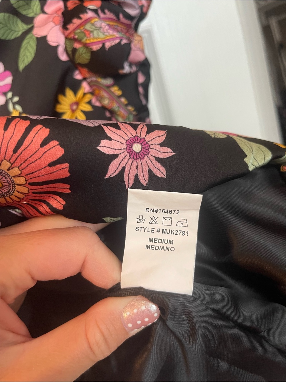 &merci Black Floral Puffer Vest with Pink Flower Print - Picture 8 of 9